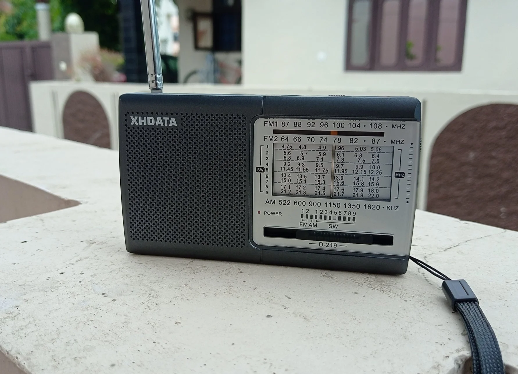 XHDATA D-219 Portable FM / AM / SW Radio – High Sensitivity Shortwave Receiver (Gray Colour) - Image 42