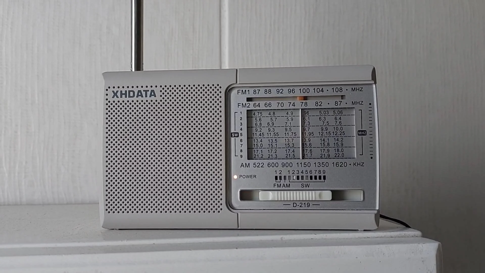 XHDATA D-219 Portable FM / AM / SW Radio – High Sensitivity Shortwave Receiver (Gray Colour) - Image 45