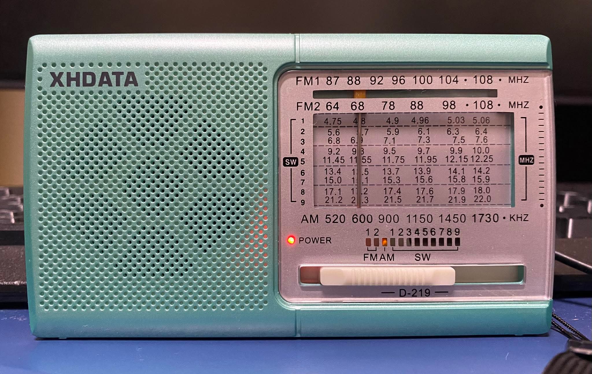 XHDATA D-219 Portable FM / AM / SW Radio – High Sensitivity Shortwave Receiver (New Version-1K, Green Colour) - Image 17